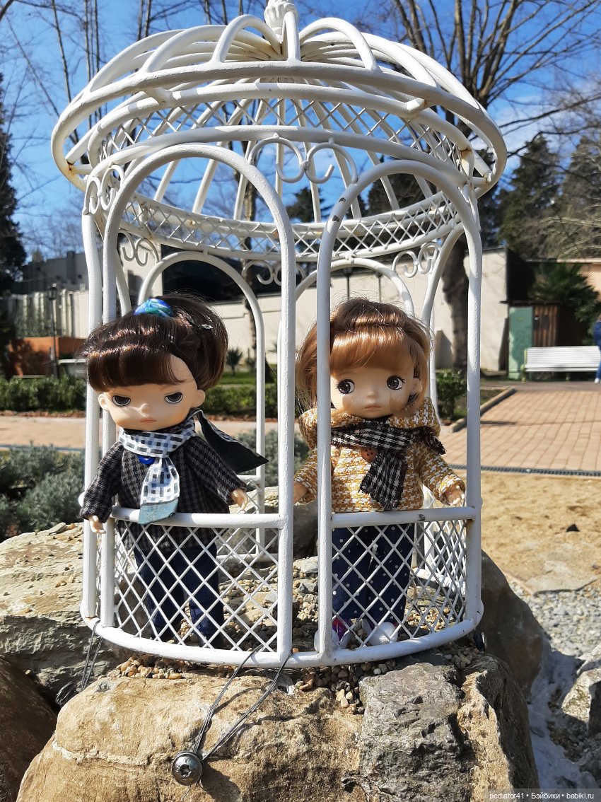 Весенние каникулы Карлы и компании. Часть вторая (Старые парки)