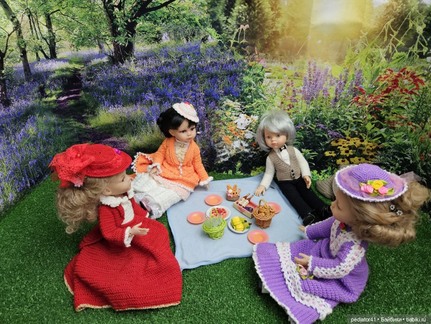 Две сестры. Загородная прогулка | Бэйбики Две сестры. Загородная прогулка