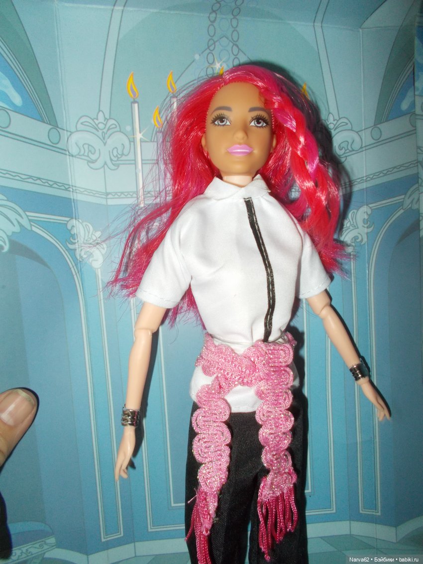 Истории из волшебного шара. Страдания юной Марти (фото 2)