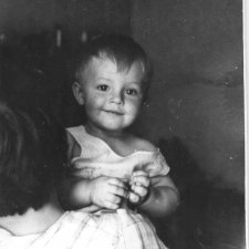 Зазвонил домашний телефон