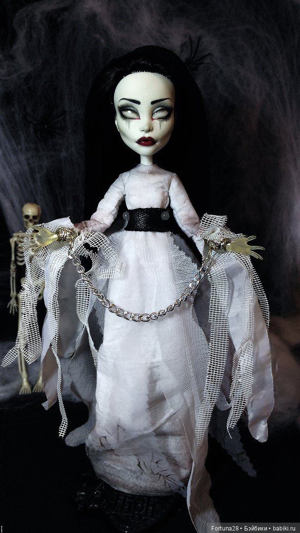 История несчастной графини или куклы на Хеллоуин (фото 3)