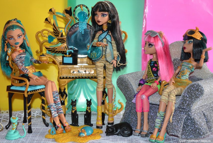 Мои Monster High: домоседки и путешественницы (фото 8)