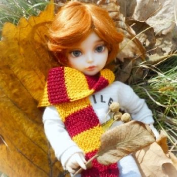 Маленький осенний лисёнок