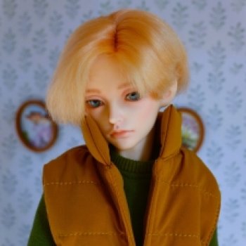 Август, Шерил и Дениз