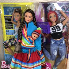 Помогите сгибридить Barbie Peruvian
