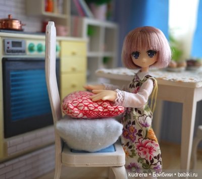 Маленькая серьёзная азонка (фото 8)