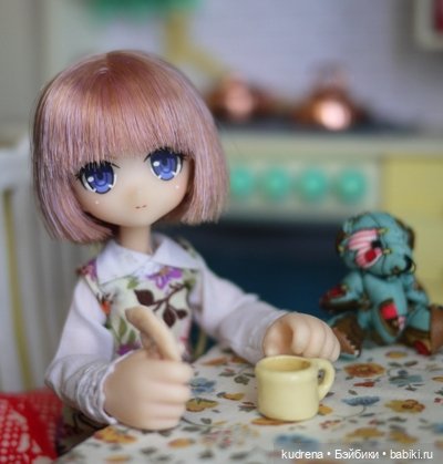 Маленькая серьёзная азонка (фото 9)