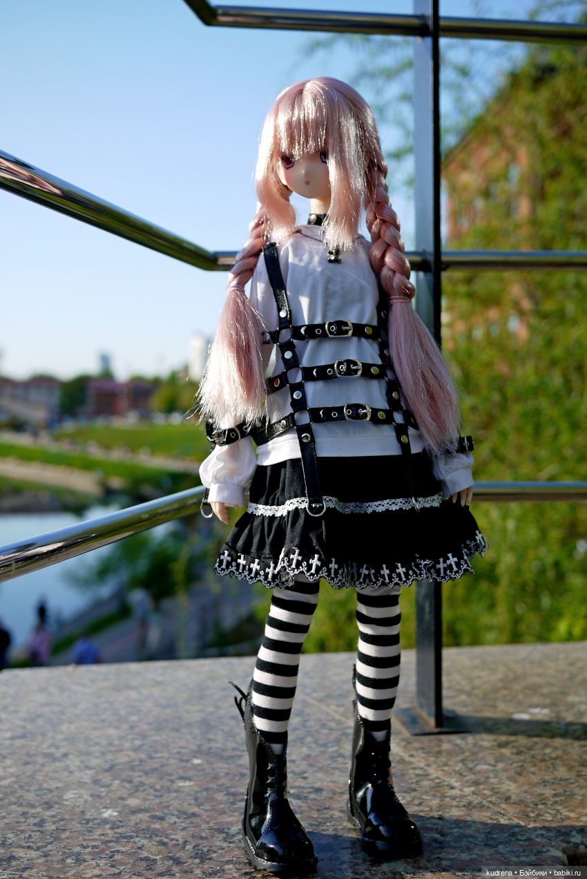 Azone 50 cm Lilia