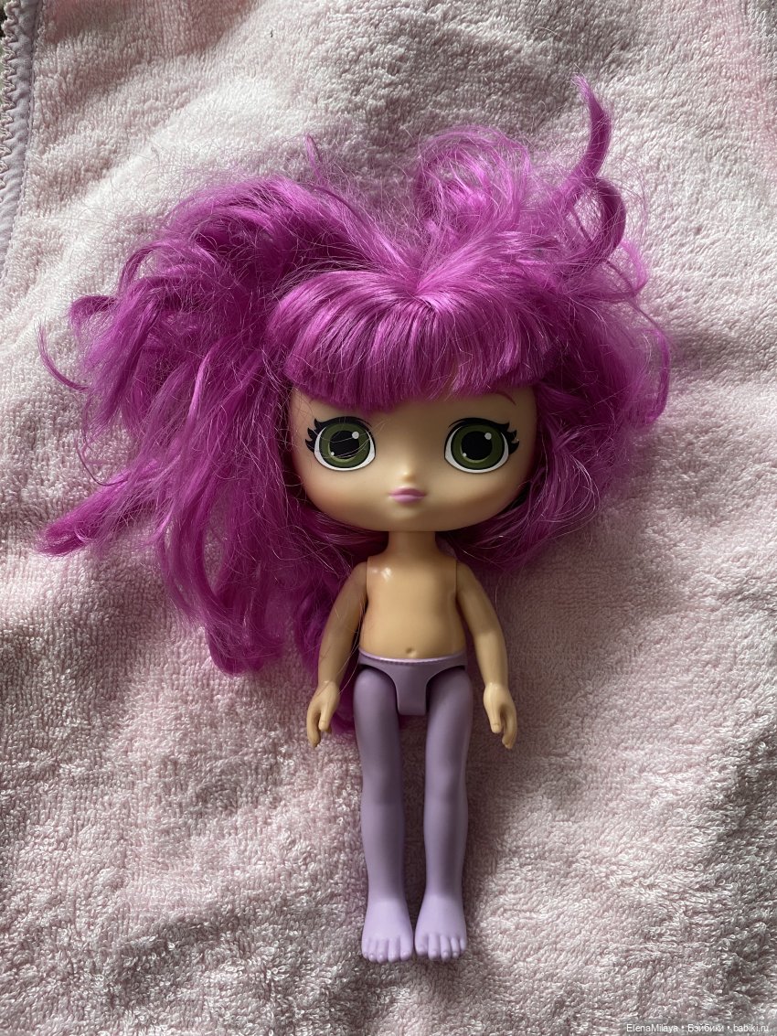 Наведение красоты игровым куклам