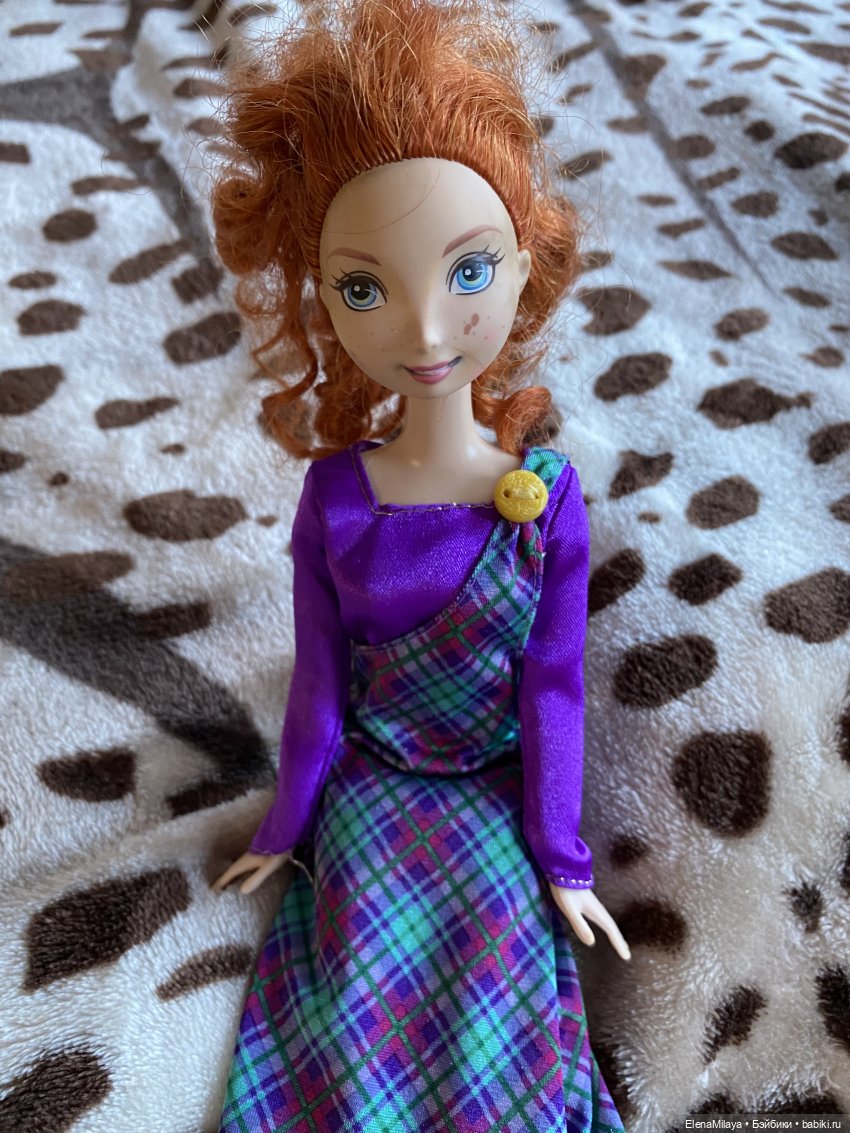 Наведение красоты игровым куклам