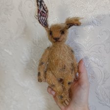 Заяц из мохера