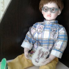продается фарфоровая кукла