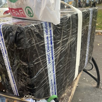 *Грузовик с пряниками - второй эшелон. Распаковка Холалевства