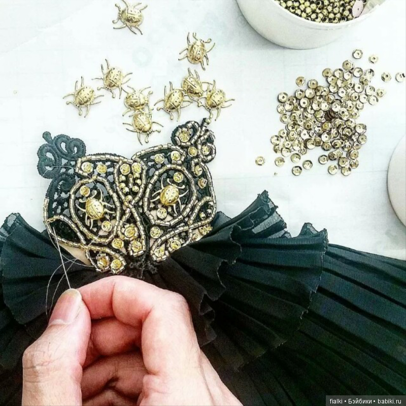 Высокая мода для кукол от дизайнера Найджела Чиа