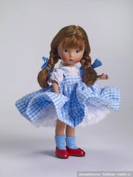 Роберт Тоннер и Диана Эффнер оживляют кукол из Сборника рассказов о Нэнси Энн