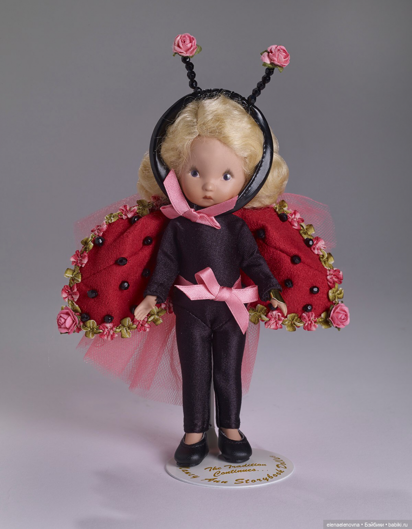 Роберт Тоннер и Диана Эффнер оживляют кукол из Сборника рассказов о Нэнси Энн