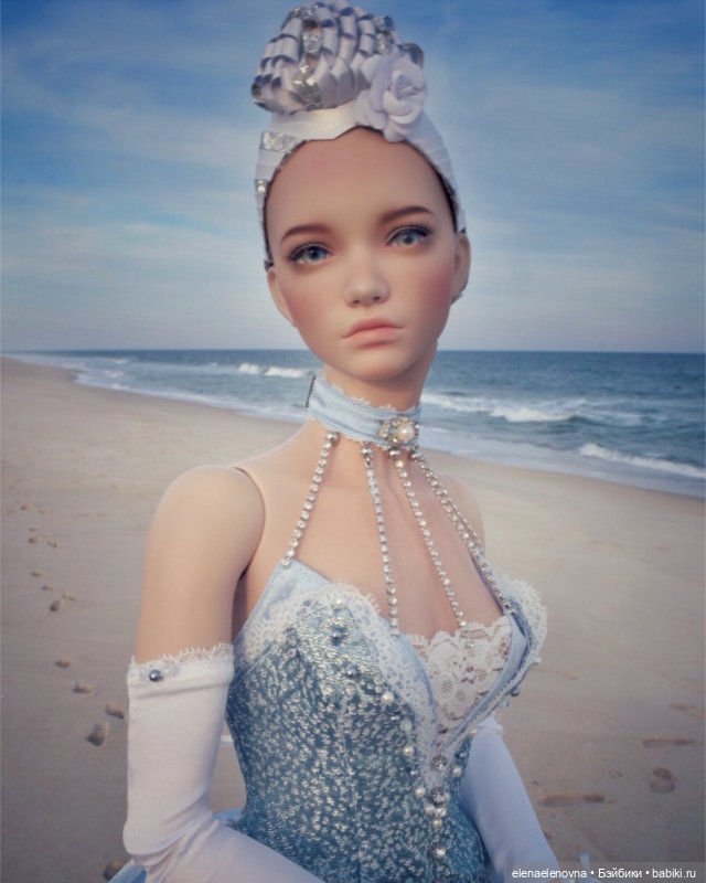 Тамика Спенсер создаёт кукольные парики из ... БУМАГИ