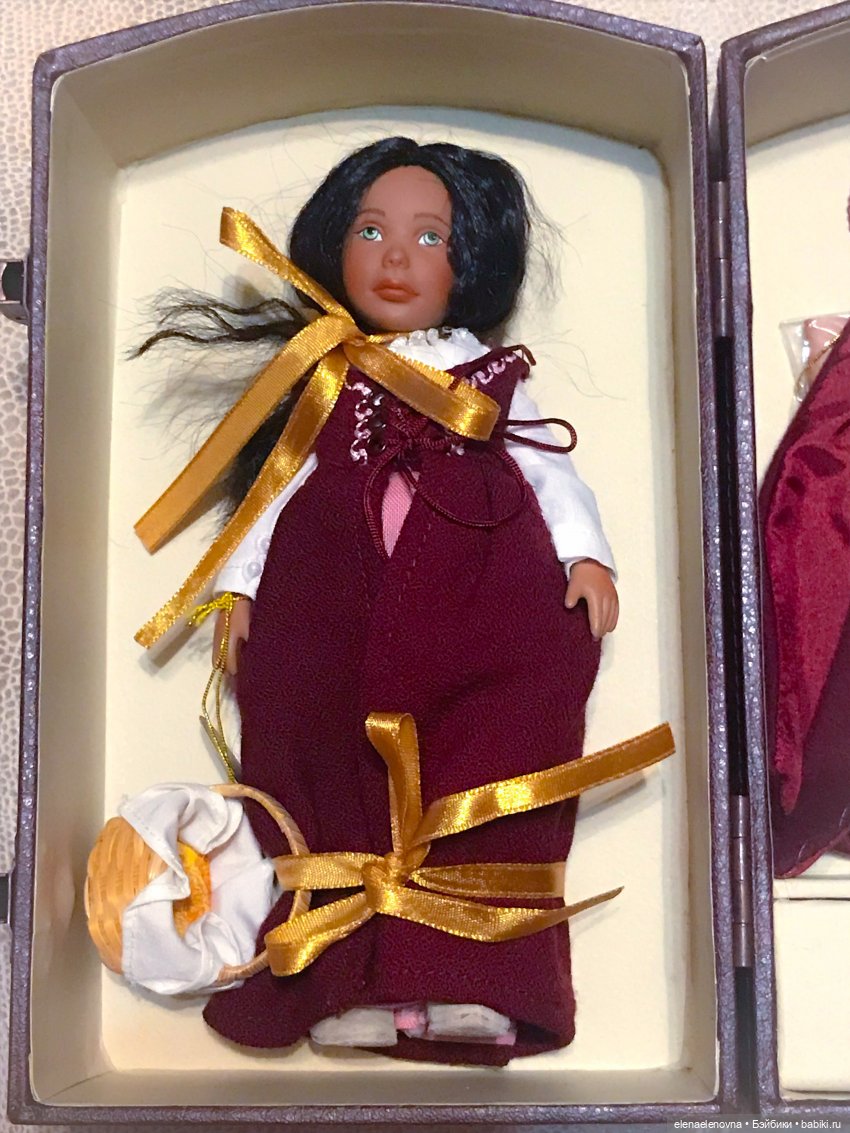 Распаковинг 📦 и Зыринг 👀, ч.13. Maryanne Oldenburg