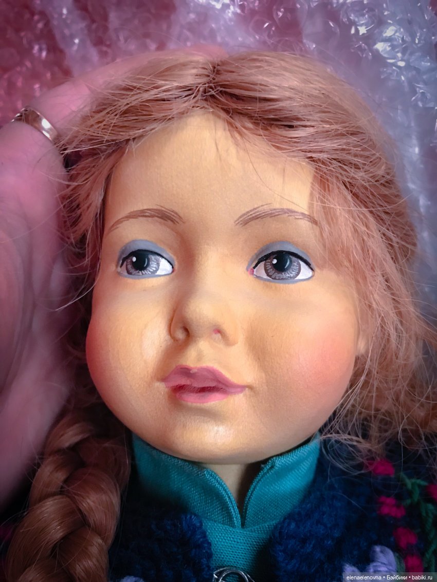 Хельга Вайх (Helga Weich) и ее деревянные куклы