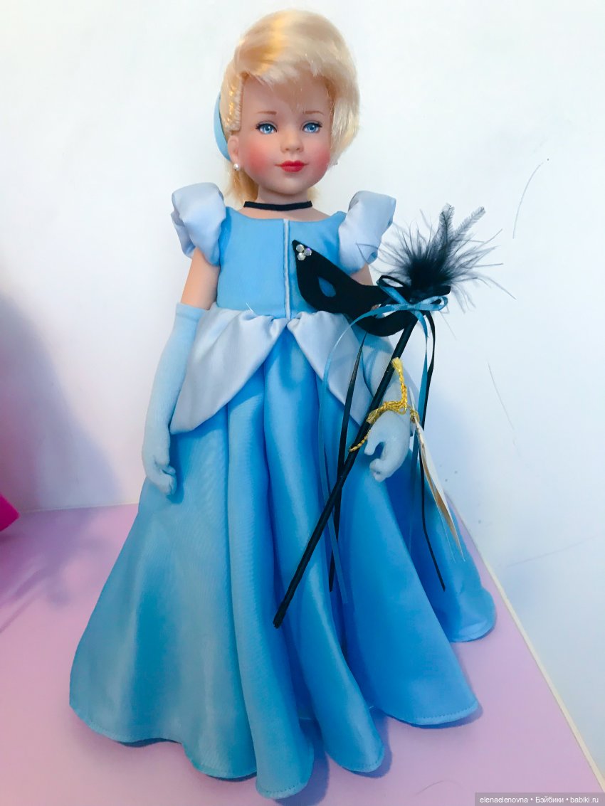 Ранние куклы Роберта Тоннера к конвенциям Уолта Диснея