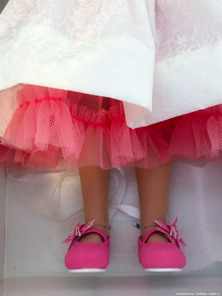 Распаковочка, ч.39 — Куклы LeeAnn (Denis Bastien) и Marianna Oldenburg: винил