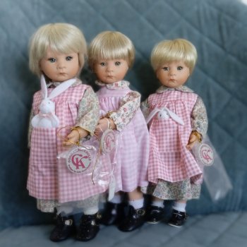 Тройняшки Peek a bunny, Julie Good-Kruger