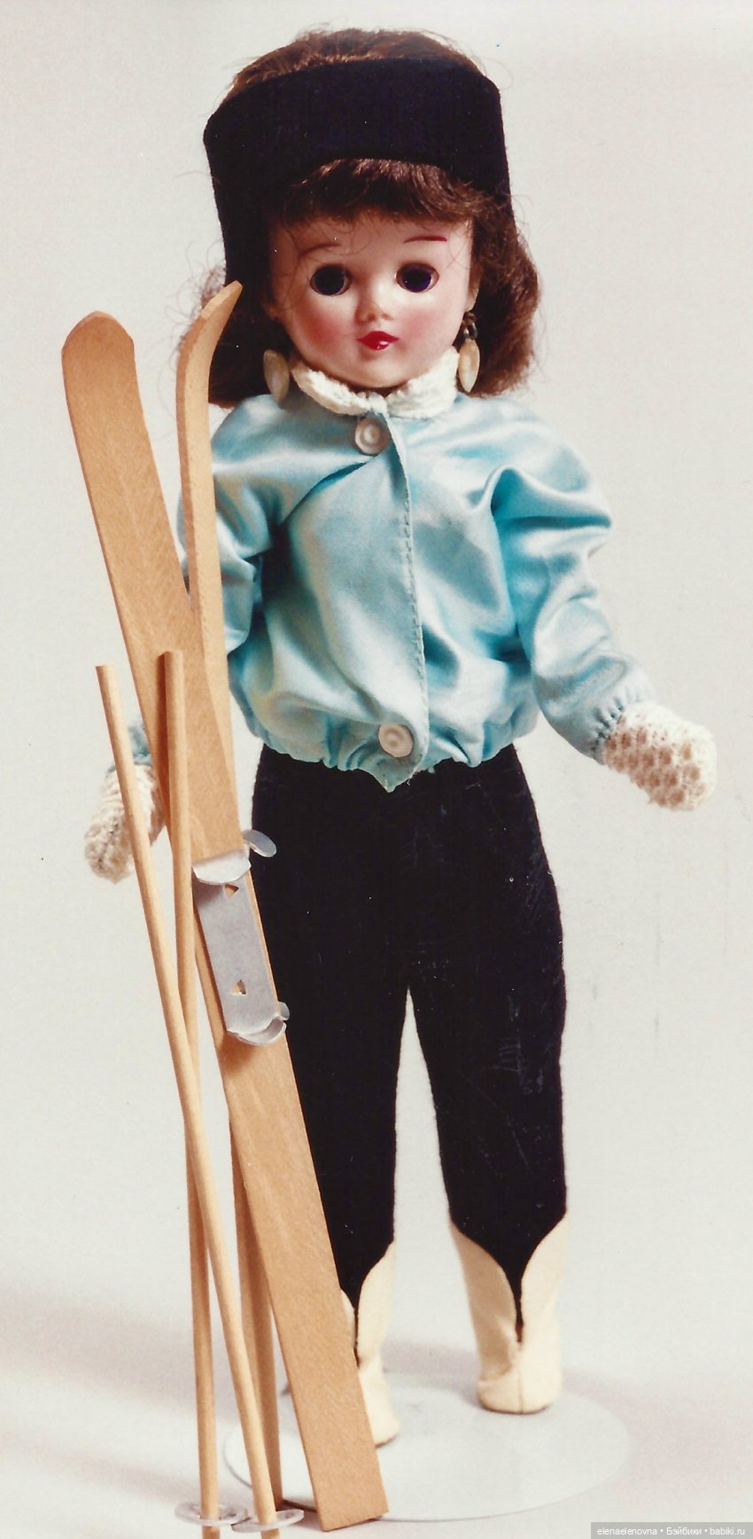 Назад в прошлое: праздничные покупки кукол в 1958 году 🎄 (фото 4)