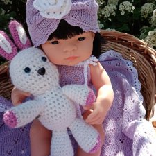 Мама играет в куклы