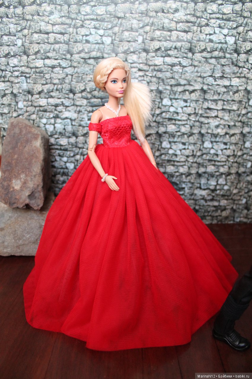 Начало. Глава 14 — Кукольные фотоистории и сериалы: комиксы