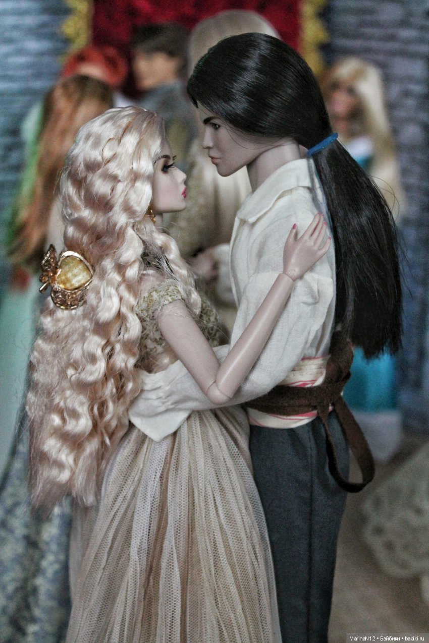 Новогодний бал | Бэйбики Новогодний бал — Куклы Barbie (Барби): Looks