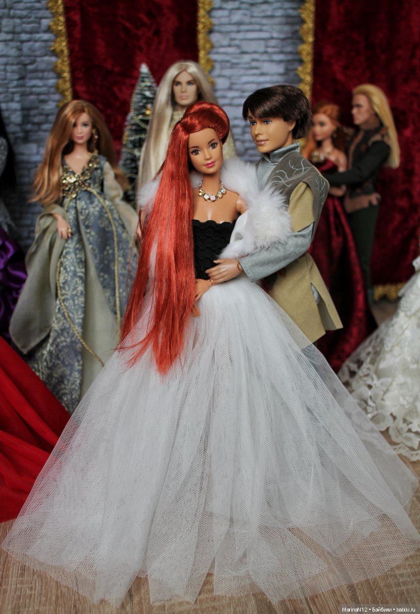 Новогодний бал | Бэйбики Новогодний бал — Куклы Barbie (Барби): Looks (фото 9)