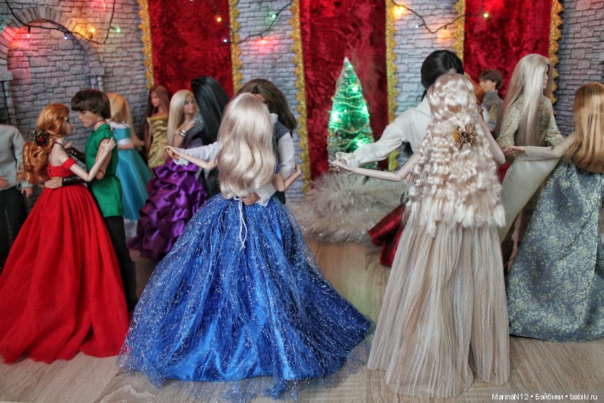 Новогодний бал | Бэйбики Новогодний бал — Куклы Barbie (Барби): Looks