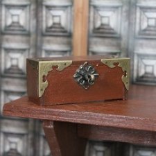 Деревянная мебель и кое-что еще