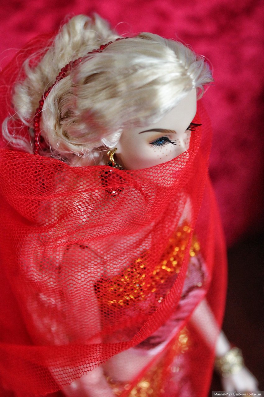 Бухта. Глава 1 — Кукольные фотоистории и сериалы: комиксы