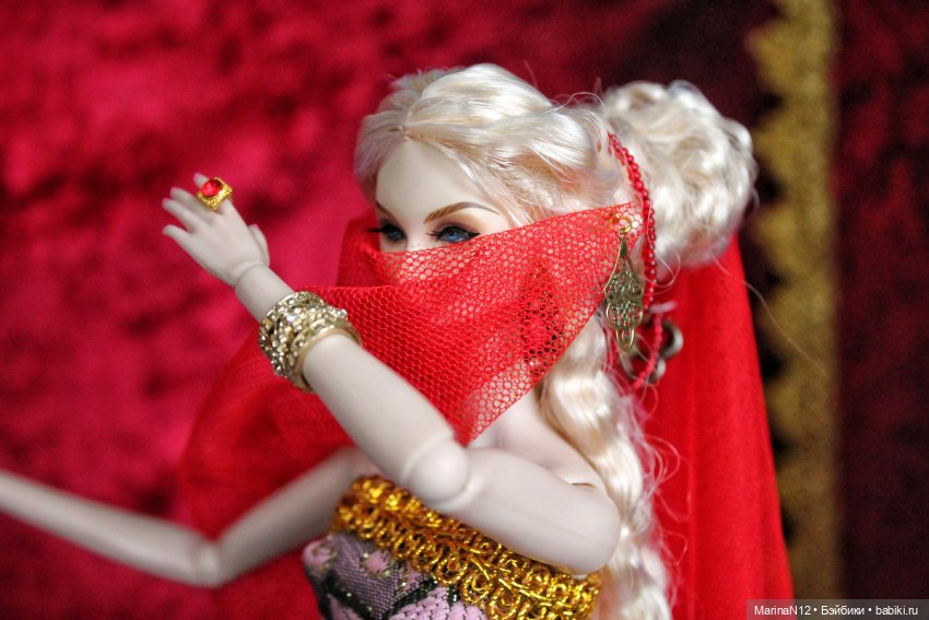 Бухта. Глава 1 — Кукольные фотоистории и сериалы: комиксы