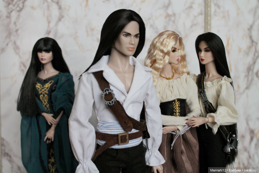 Ария. Знакомство с другими жителями