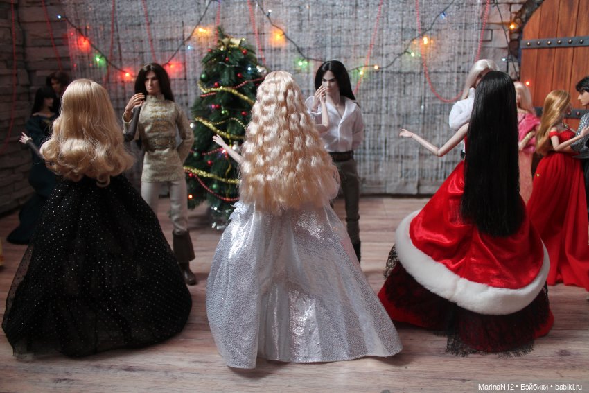 Новый год и Рождество: праздничные фото кукол