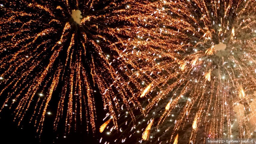 Новый год и Рождество: праздничные фото кукол