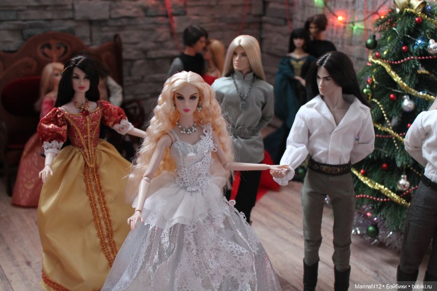 Новый год и Рождество: праздничные фото кукол