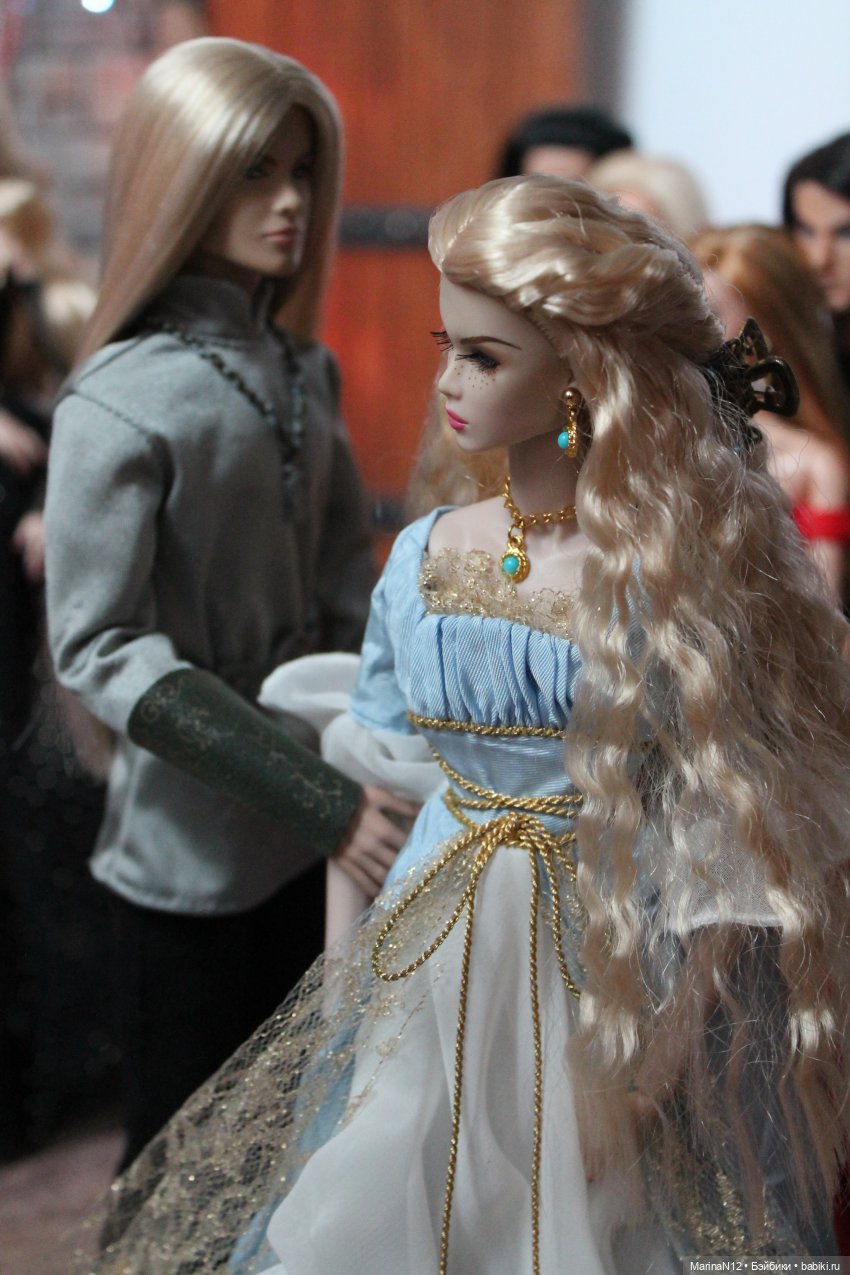 Новый год и Рождество: праздничные фото кукол