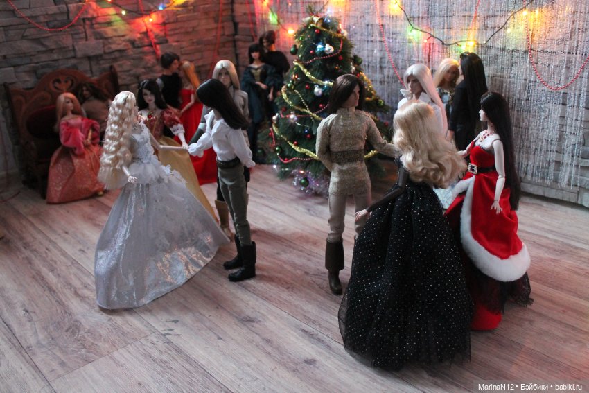 Новый год и Рождество: праздничные фото кукол