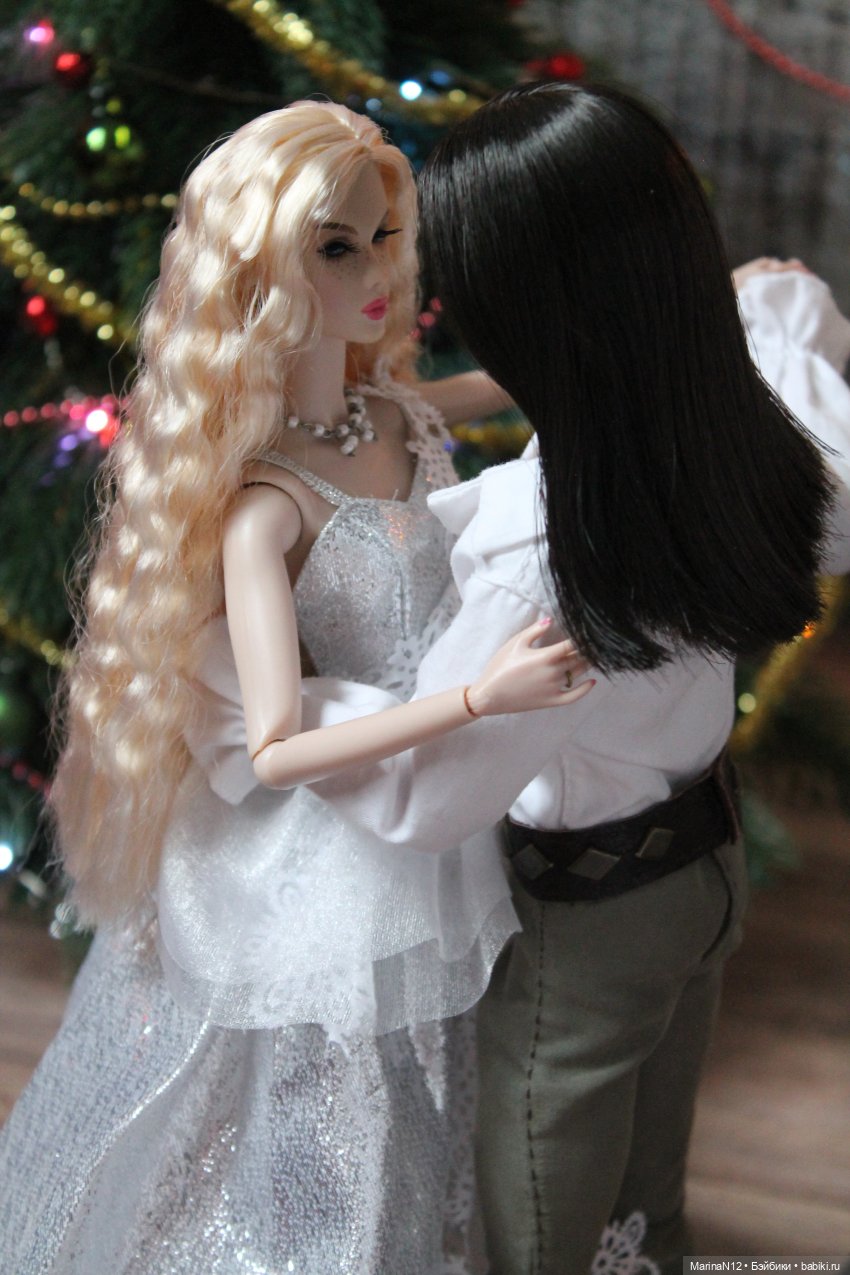 Новый год и Рождество: праздничные фото кукол