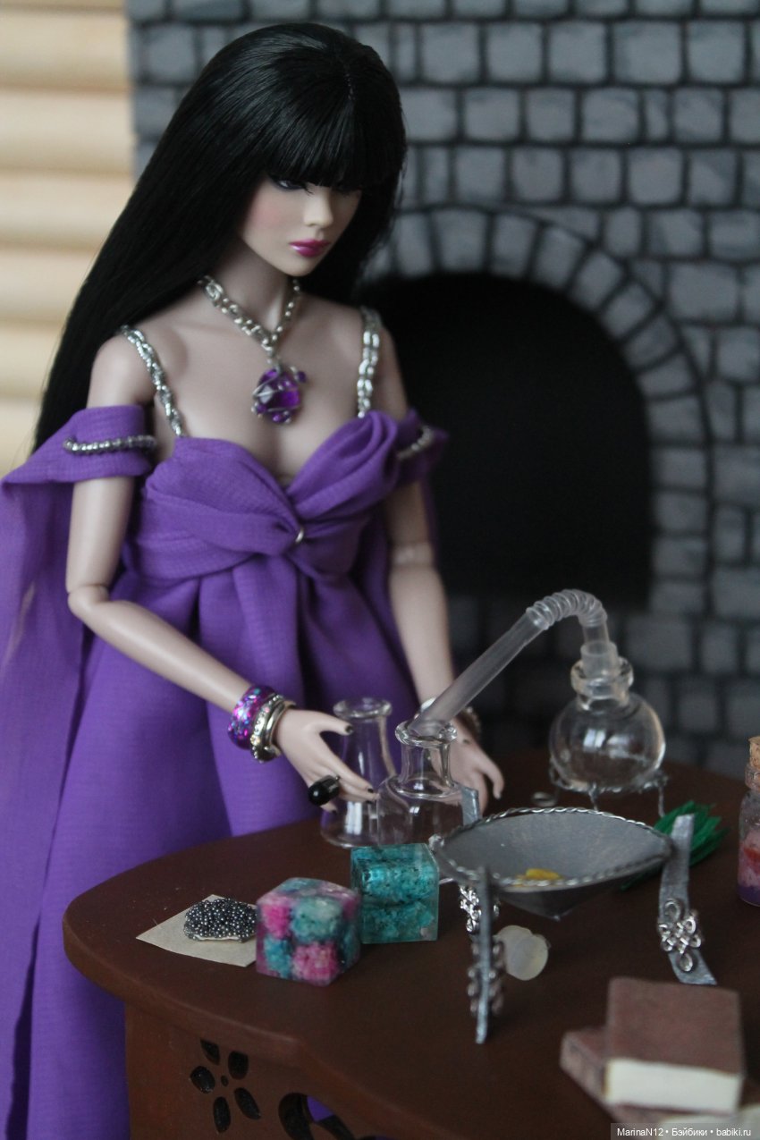 В поисках оборотня. Глава 4