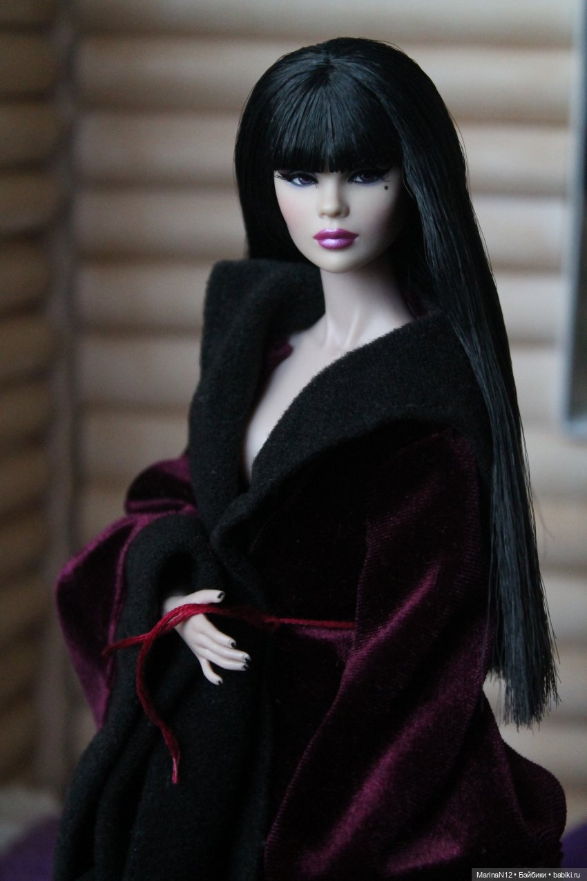 В поисках оборотня. Глава 4