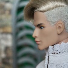 Роуэн Грэсс