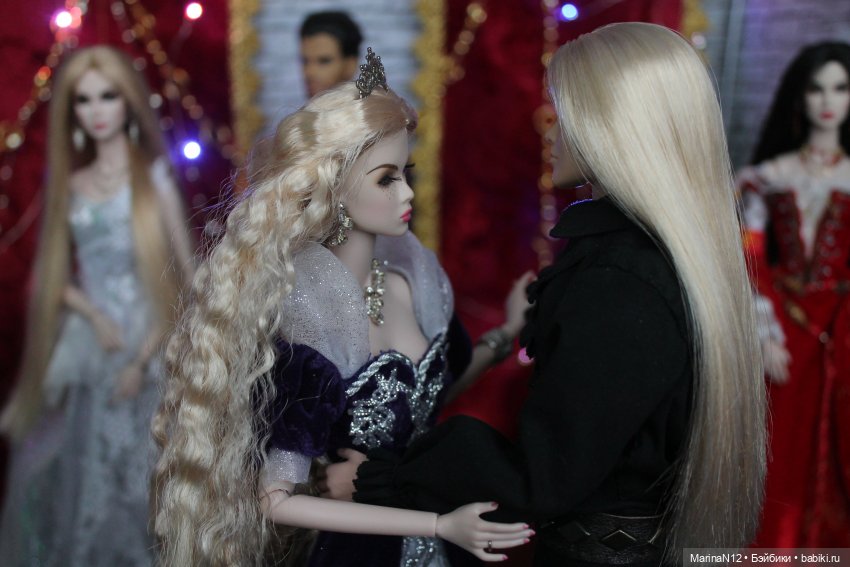 Новогодний бал 2022 — Кукольные флешмобы: Эстафеты