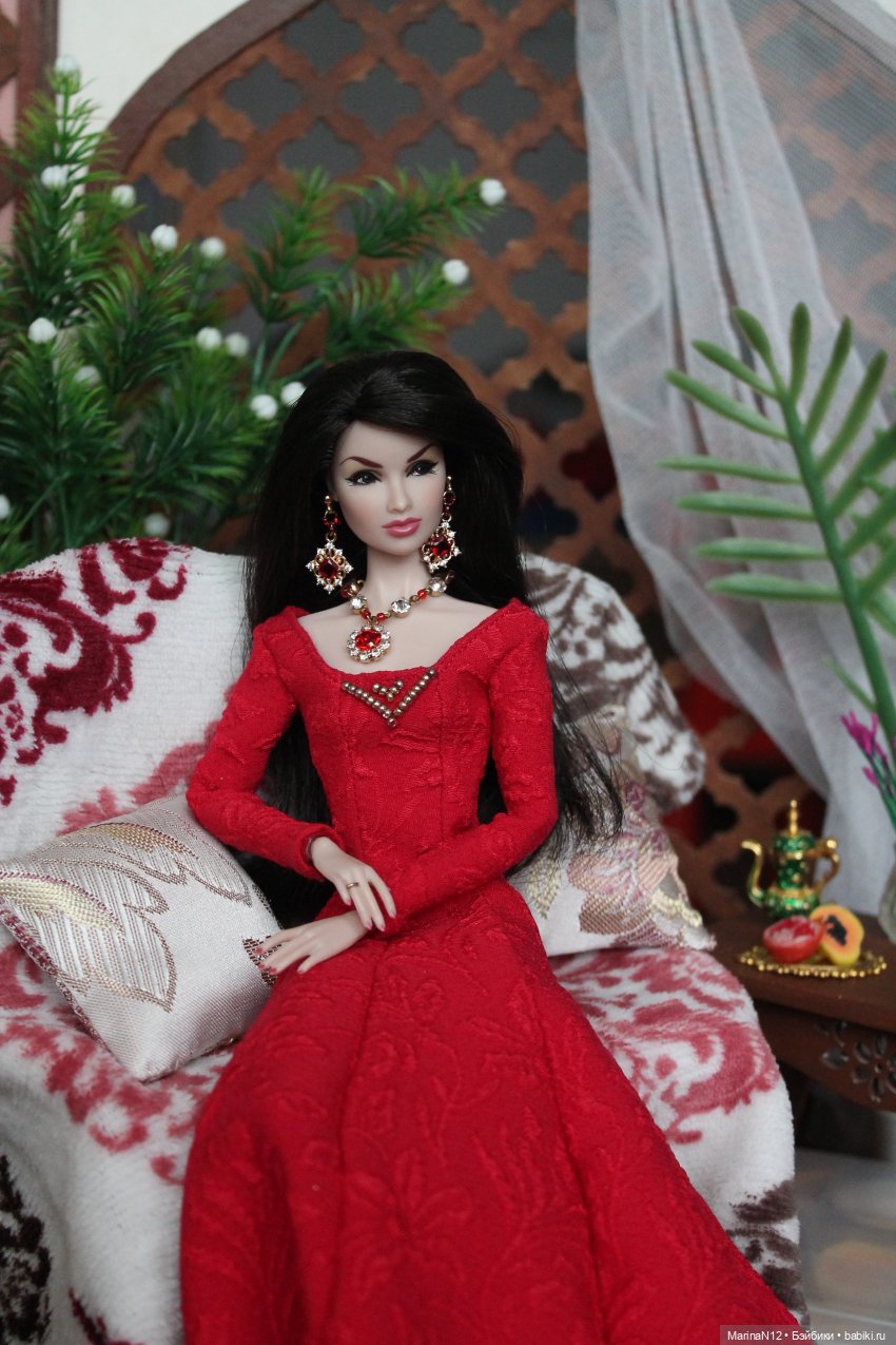 Райхана читает письмо — Куклы Integrity Toys (Интегрити): Poppy Parker