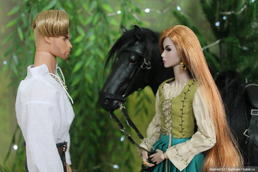 Трое на празднике, не считая коня