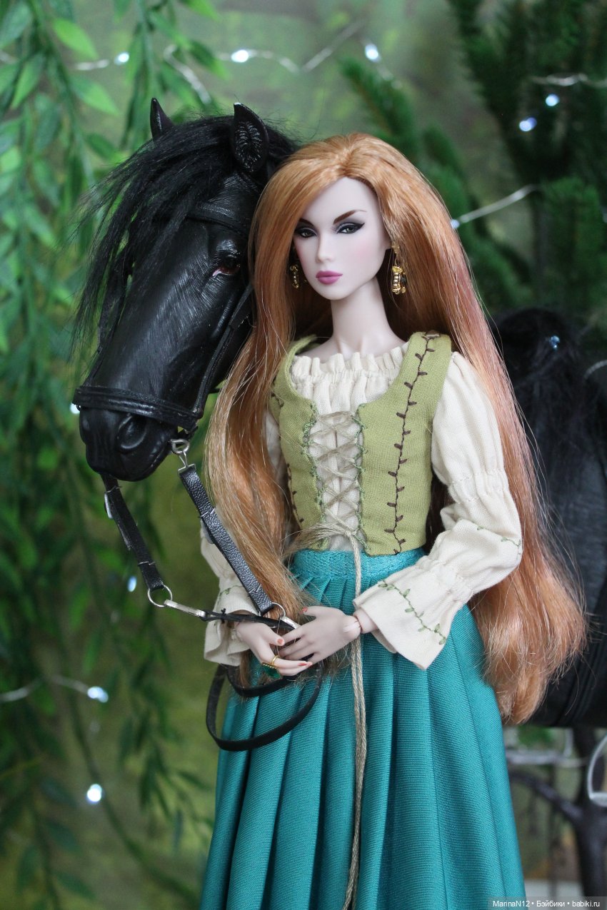 Трое на празднике, не считая коня