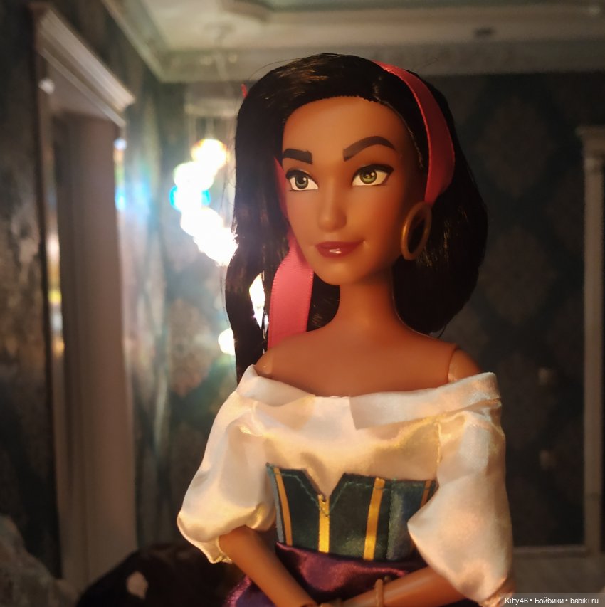 Эсмеральда — Куклы Disney Animators и Принцессы Диснея: Disney Store